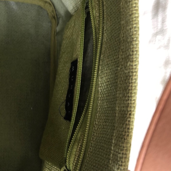 Purse - Picture 2 of 3